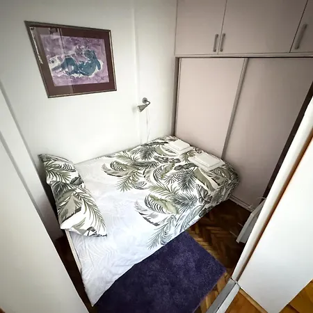 Cozy Old Town Apartment Belgrad Exteriör bild